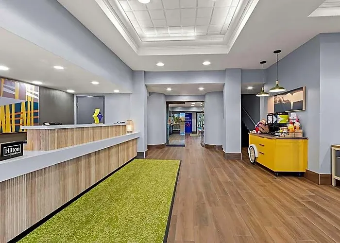 Spark By Hilton Scottsdale